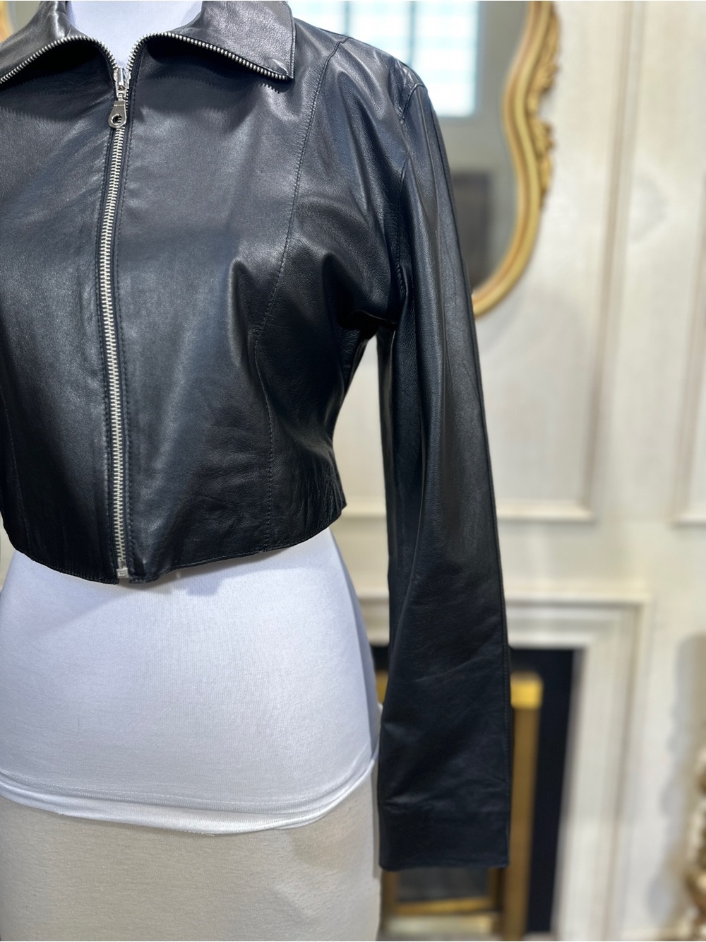 Claude Lamont Leather Jacket L Cropped Zip Biker Downtown Girl Minimalist - Picture 2 of 13